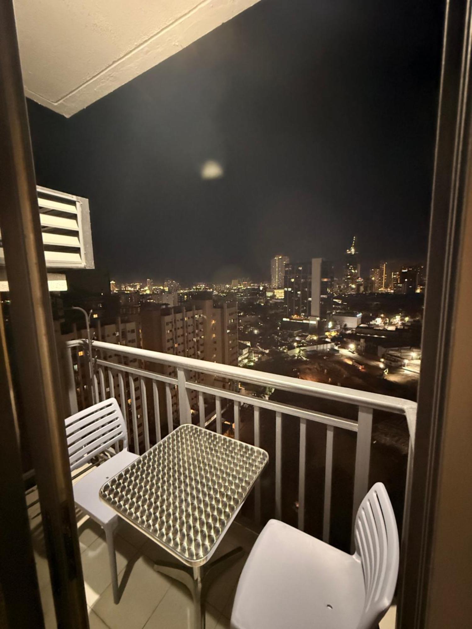 Arlowes At 20F Grand Residences Cebu Екстериор снимка